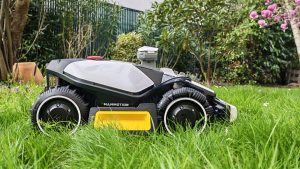 Avec le Luba Mini 2, le jardin n’a plus besoin d’accueillir une antenne supplémentaire et l’installation devient beaucoup plus simple. (Photo Objets du Futur)