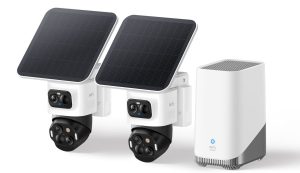 eufyCam S4 une sur la caméra de surveillance sans abonnement, 4K motorisée et solaire.